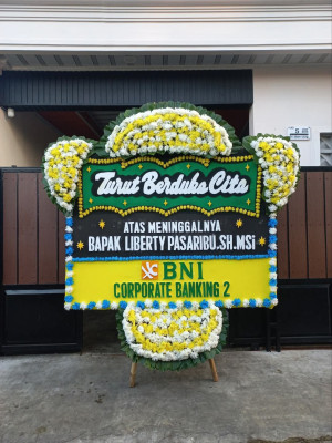 Papan Bunga Duka di 17 Ilir